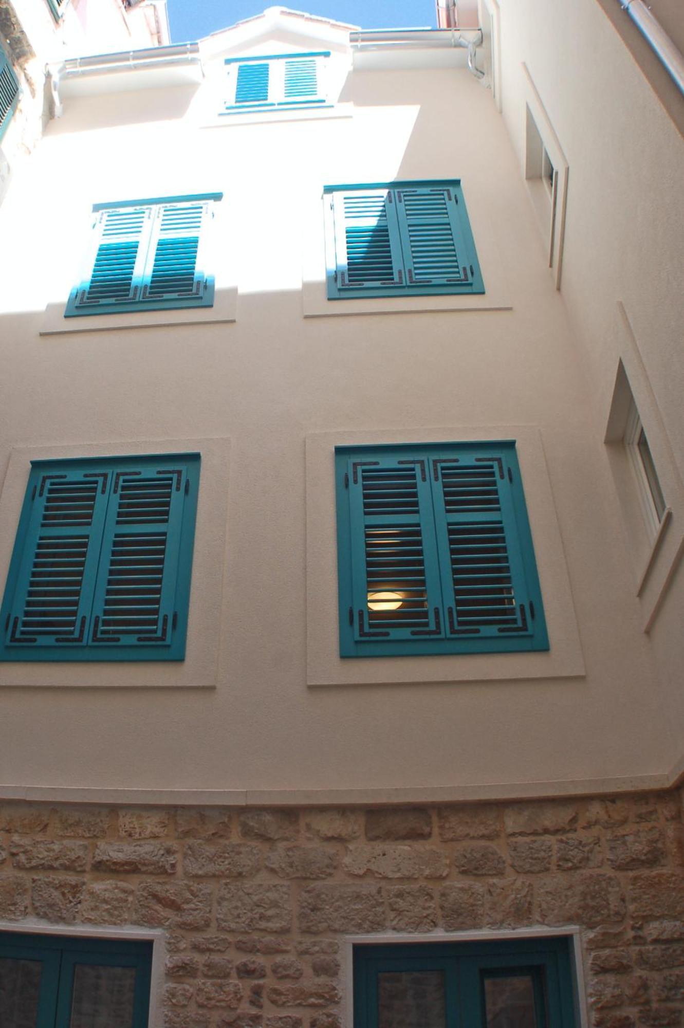 Duma Apartments שיבניק מראה חיצוני תמונה