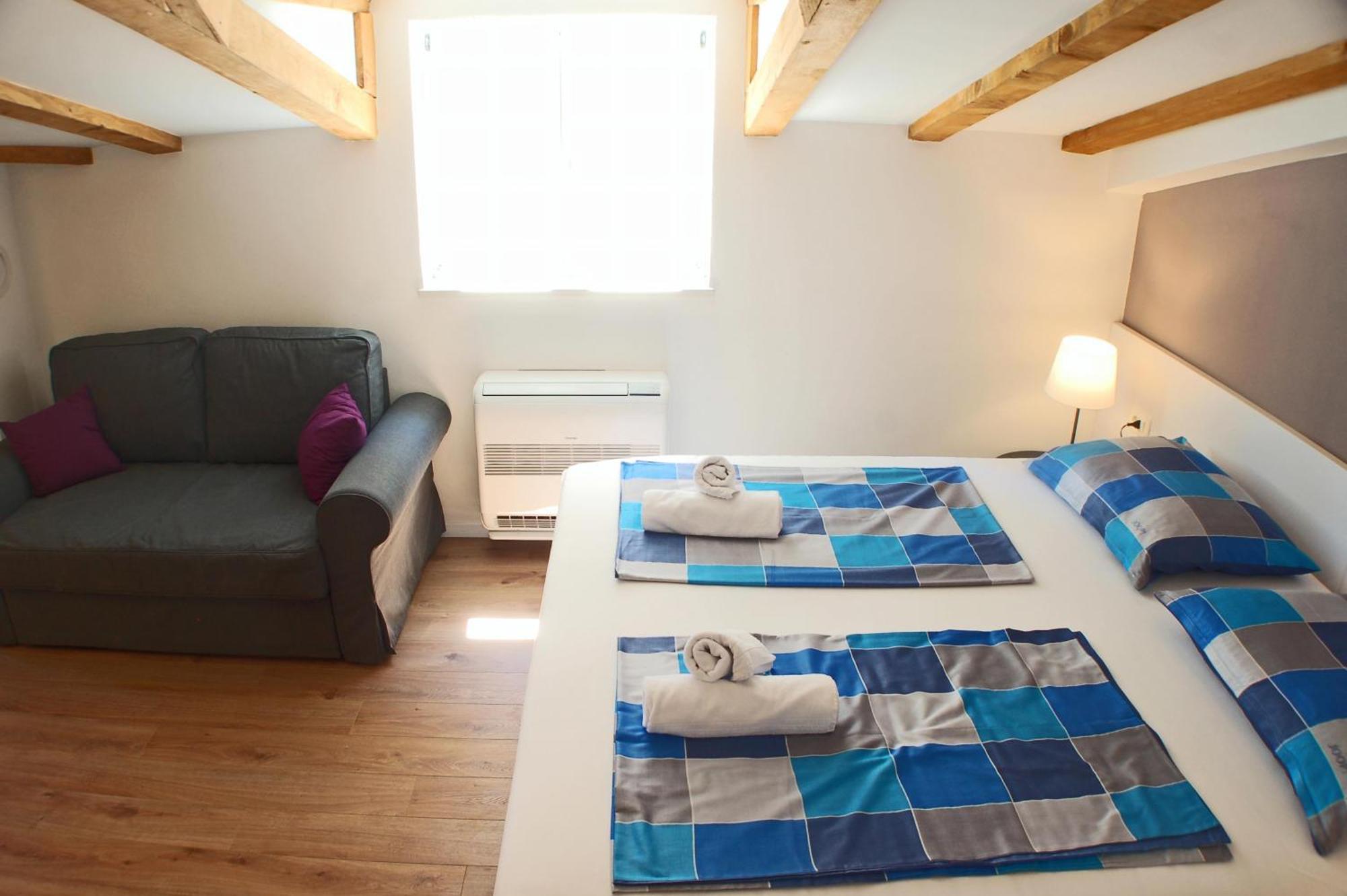 Duma Apartments שיבניק מראה חיצוני תמונה